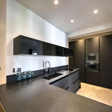 Large 4bd, 8 Guests & *