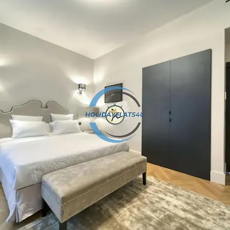 Large 4bd, 8 Guests & Апартаменты Париж